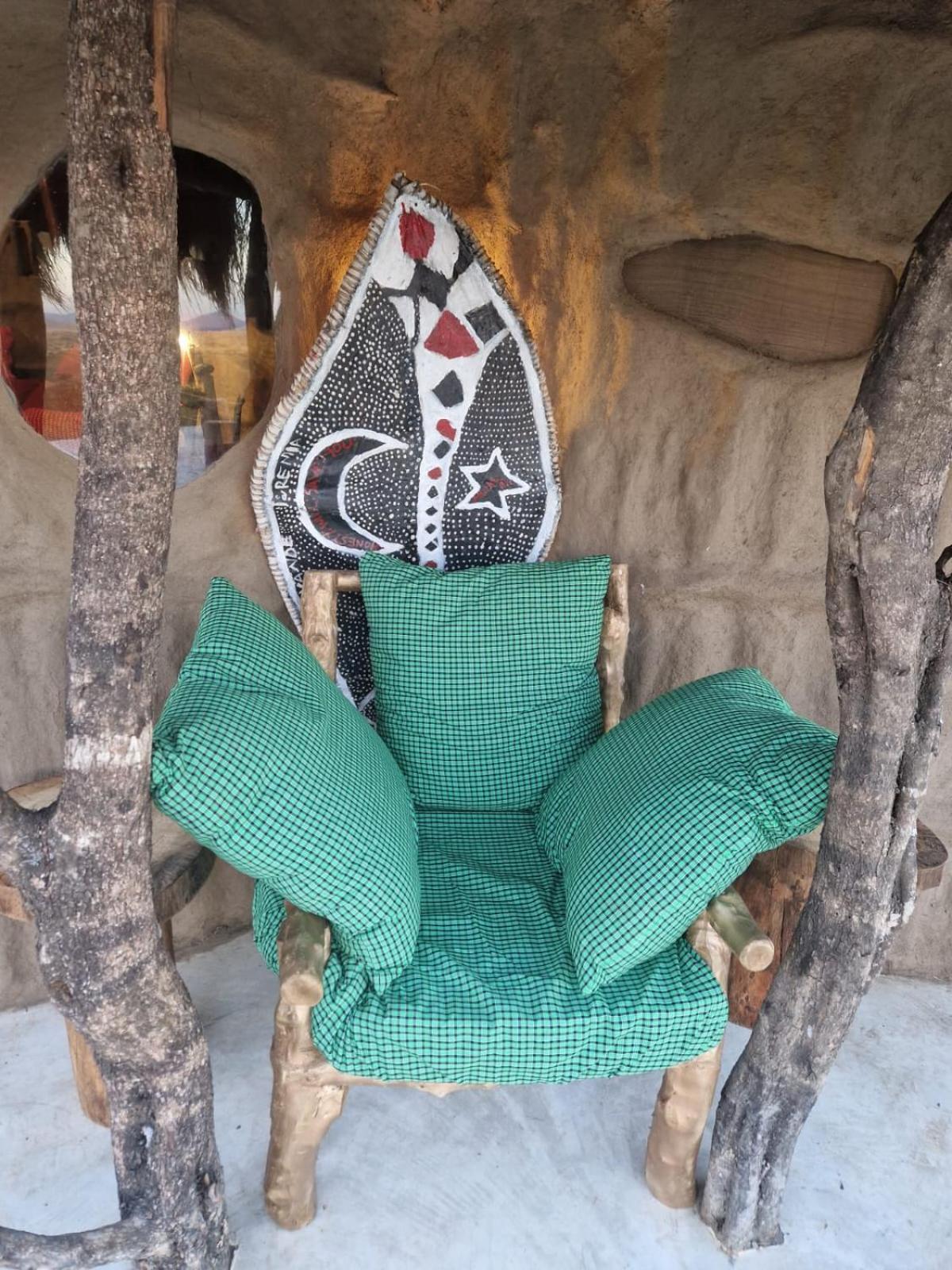 Original Maasai Lodge - Africa Amini Life Engare Nanyuki Exterior photo